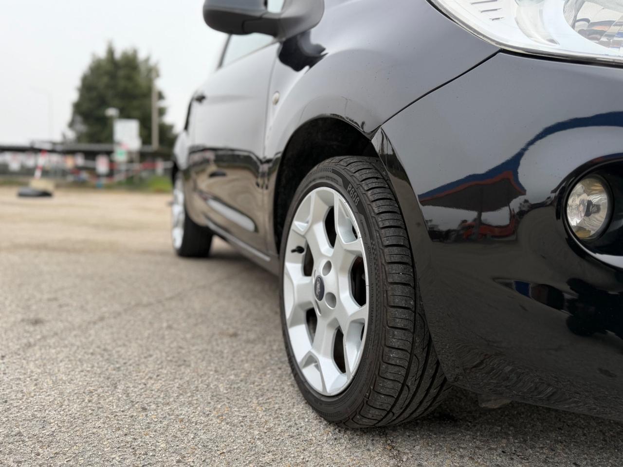 Ford Ka 1.2 8V 69CV Titanium