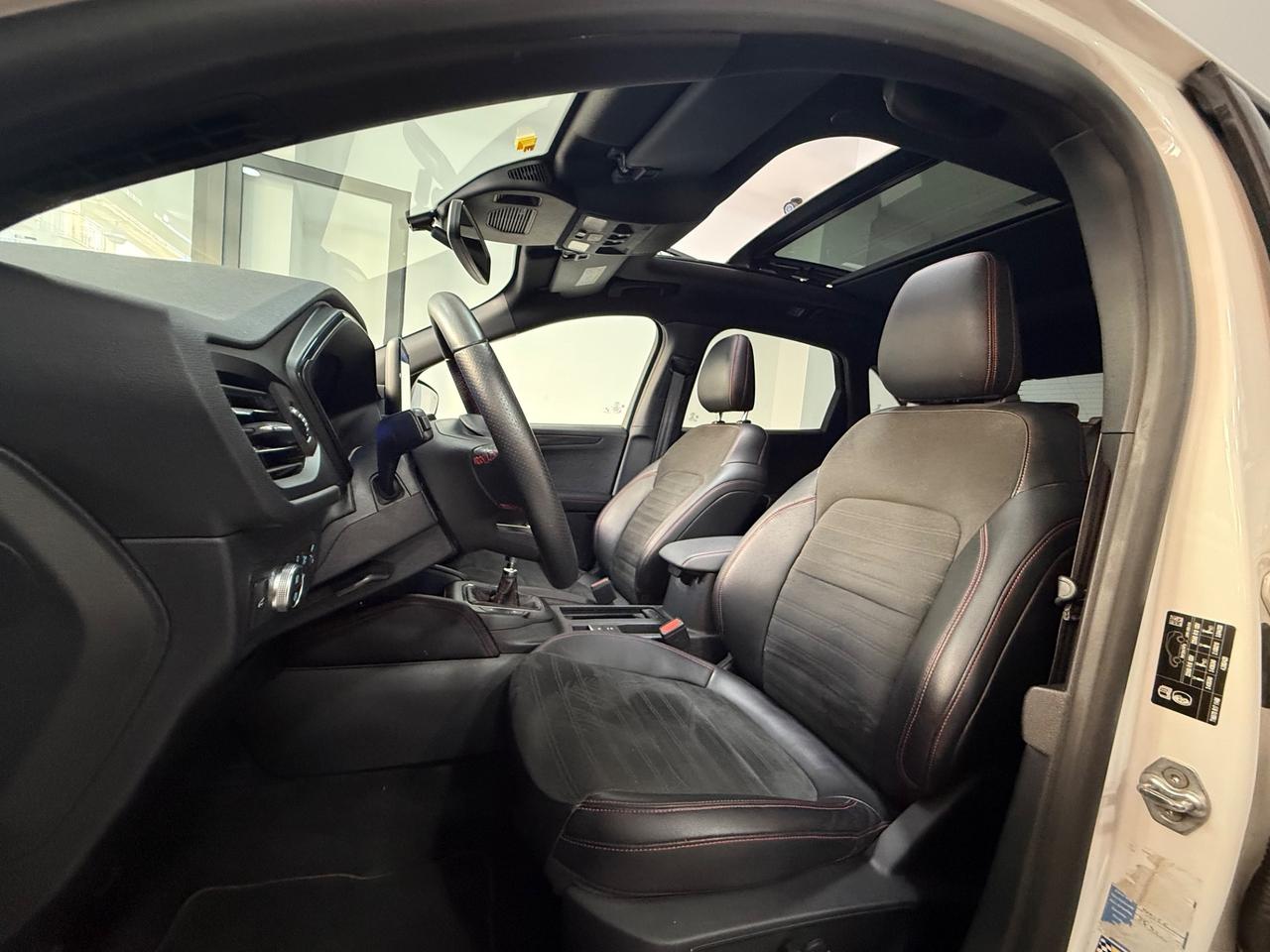 Ford Kuga 2.0 EcoBlue Hybrid 150 CV 2WD ST-Line