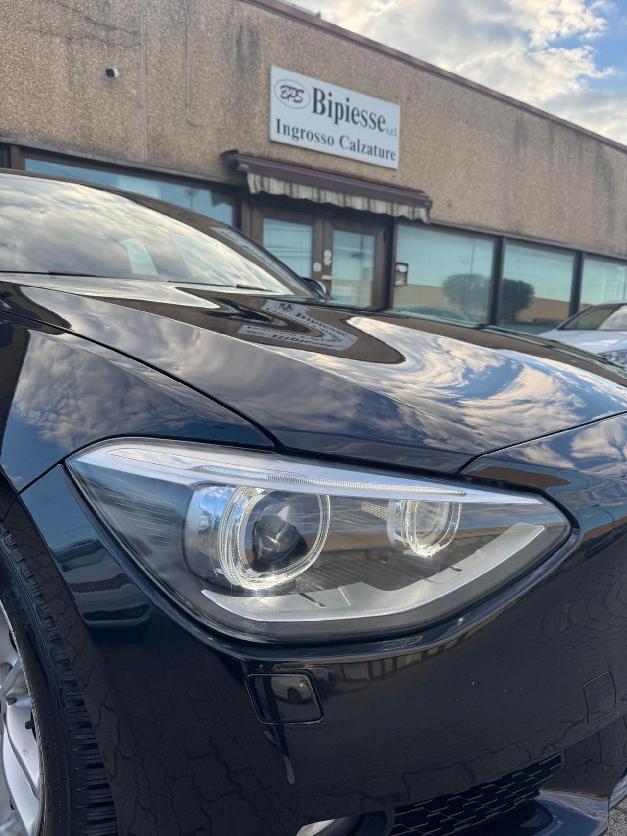 Bmw 114 114d 5p. Unique