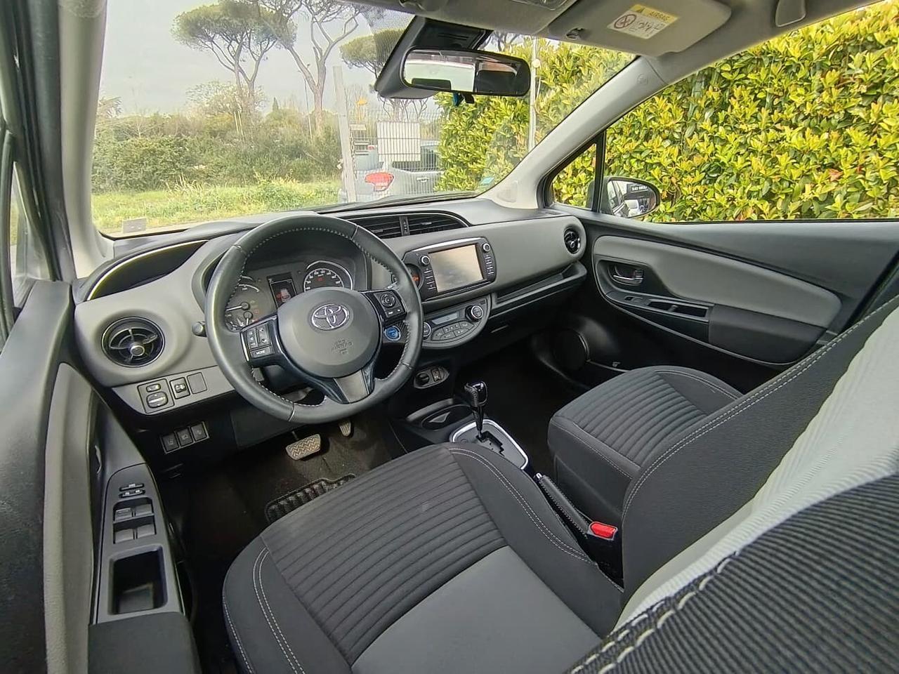 Toyota Yaris 5p 1.5h Trend