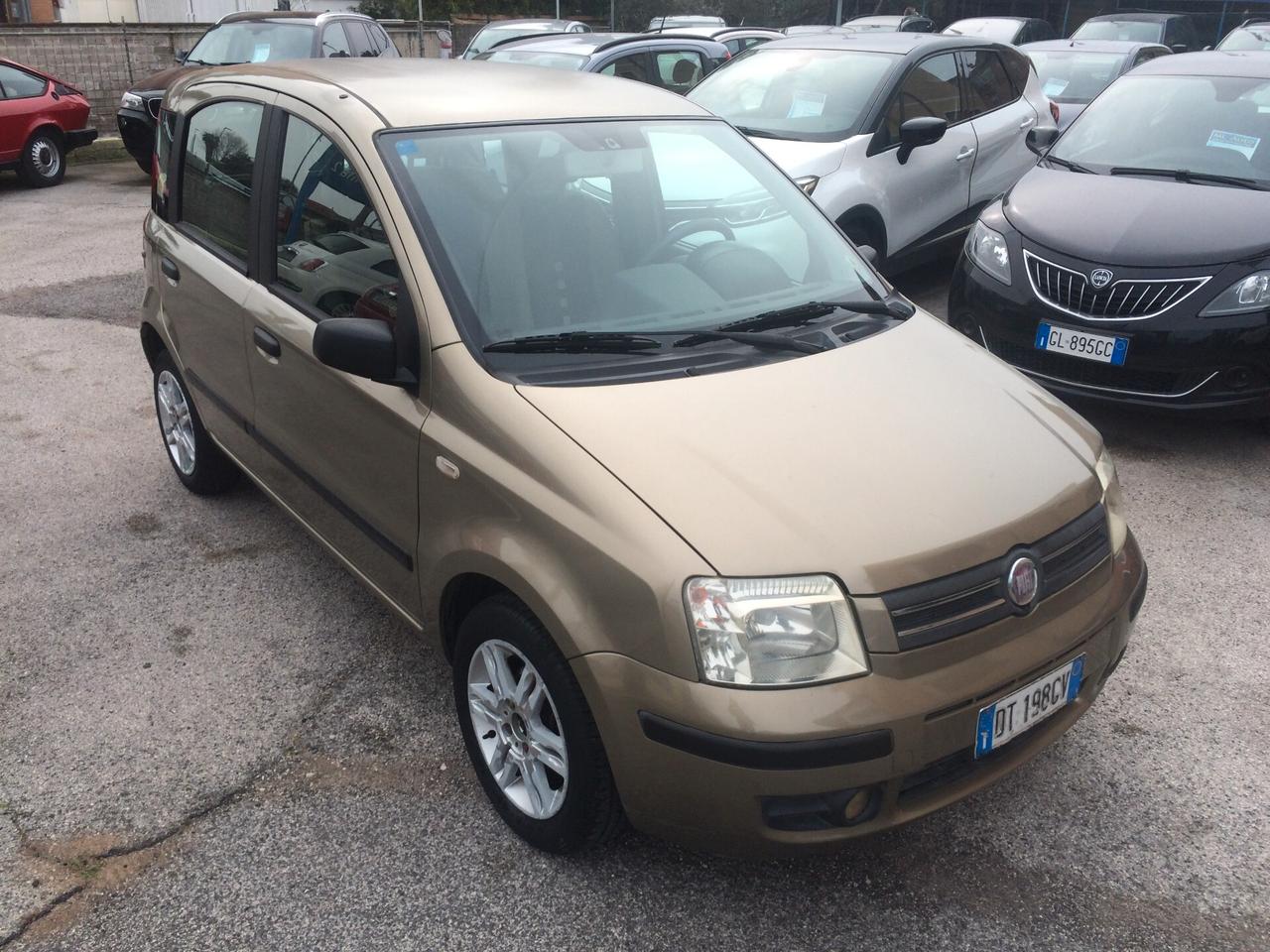 2008 Fiat Panda 1.2 Dynamic tagliandata con garanzia 12 mesi ca,bio e motore !!