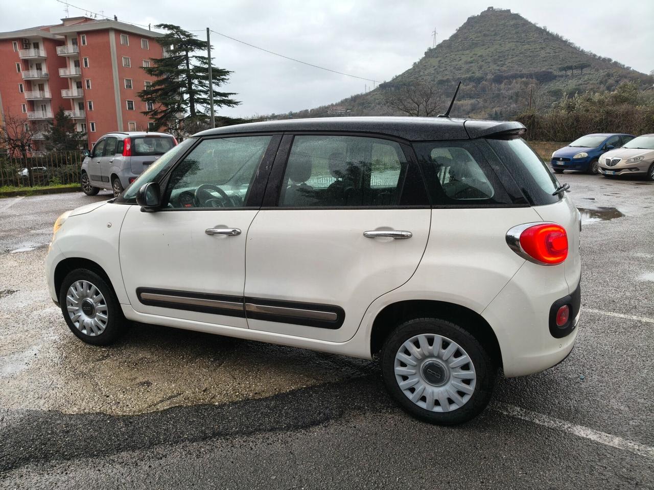 FIAT 500L FULL OPTIONAL A METANO A.F.F.A.R.E