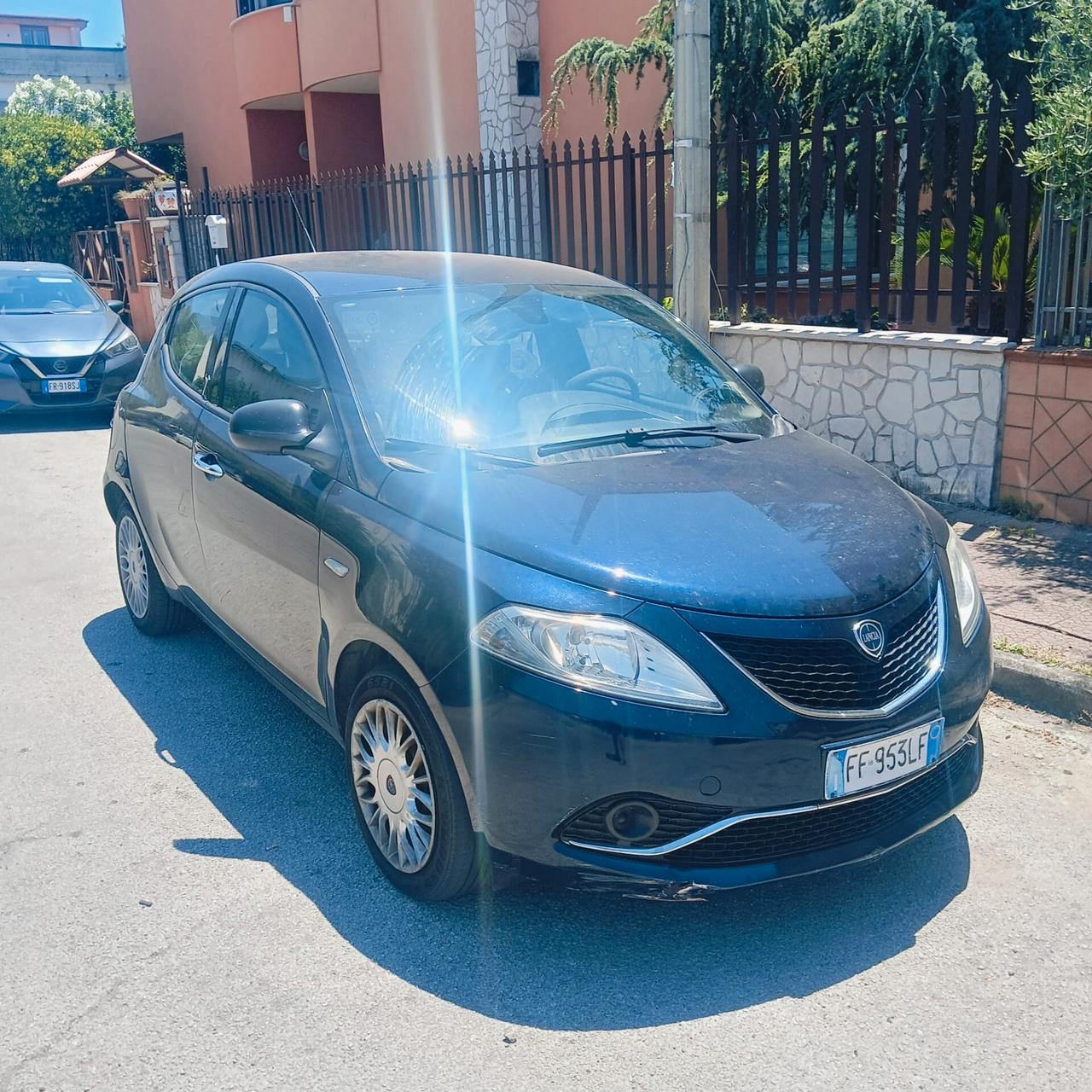 Lancia Ypsilon 1.2 69 CV 5 porte GPL Ecochic Gold