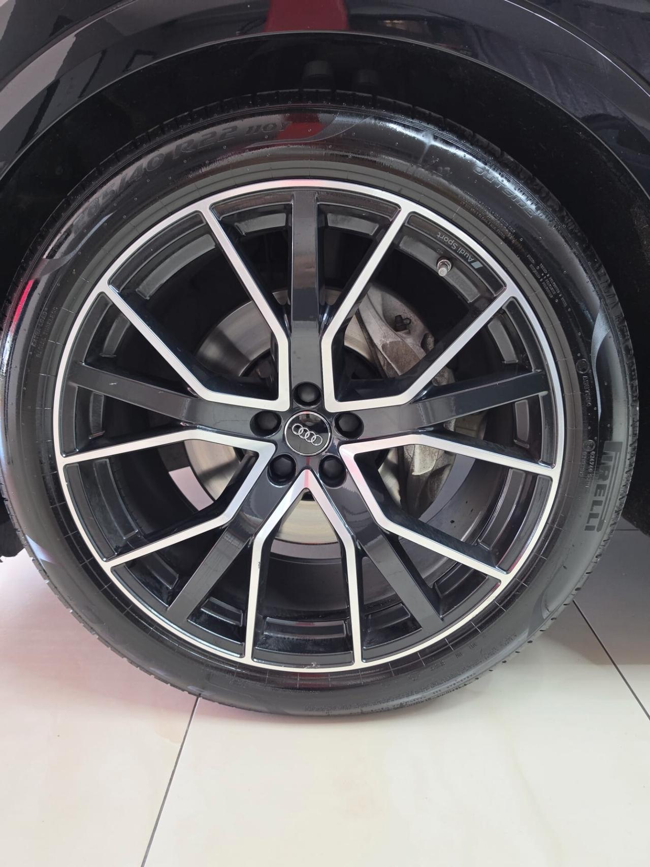 Audi Q8 50 TDI 286 CV quattro tiptronic Sport