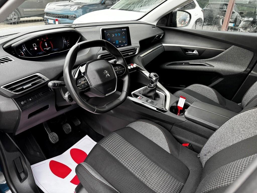 Peugeot 3008 BlueHDi 130 S&S Active