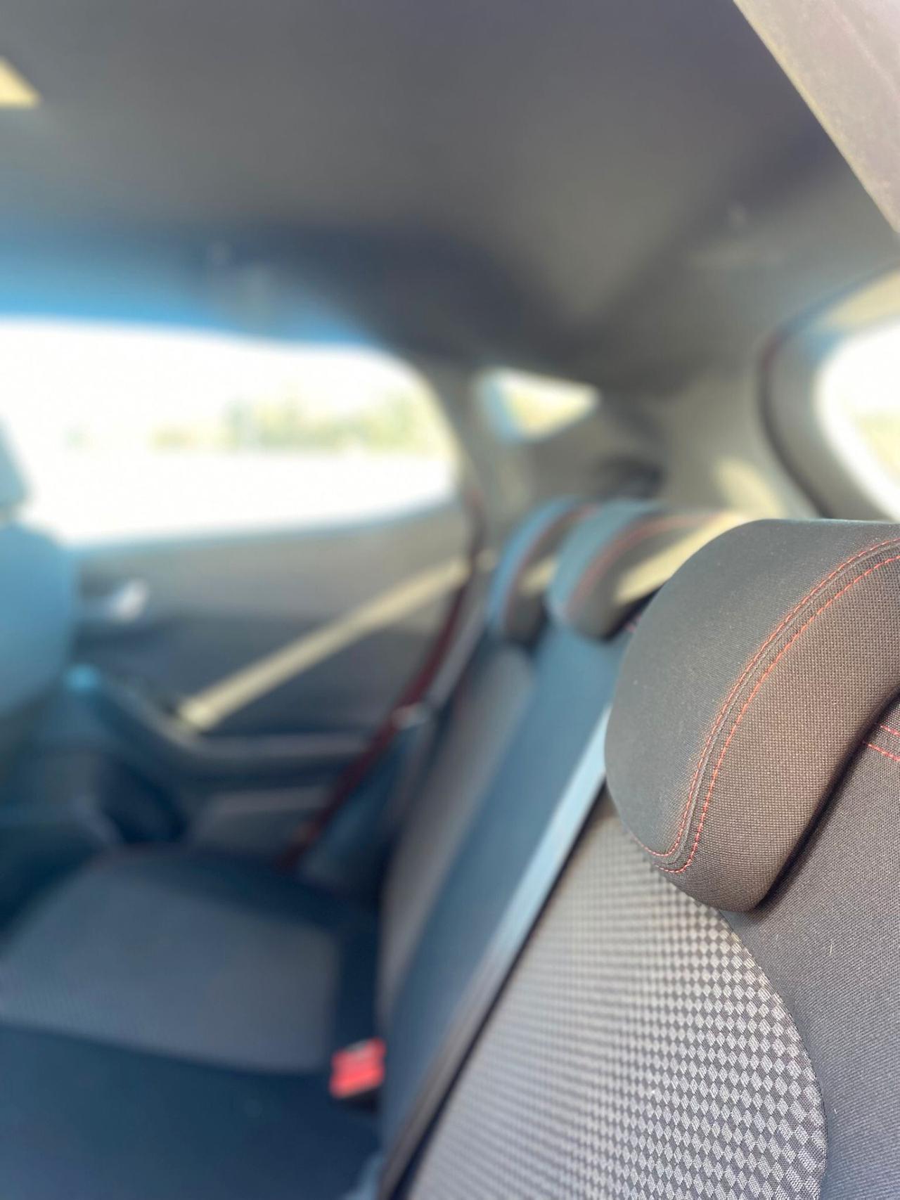 Ford Fiesta 1.5 EcoBlue 5 porte ST LINE - VENDITA NON SOGGETTA A IVA