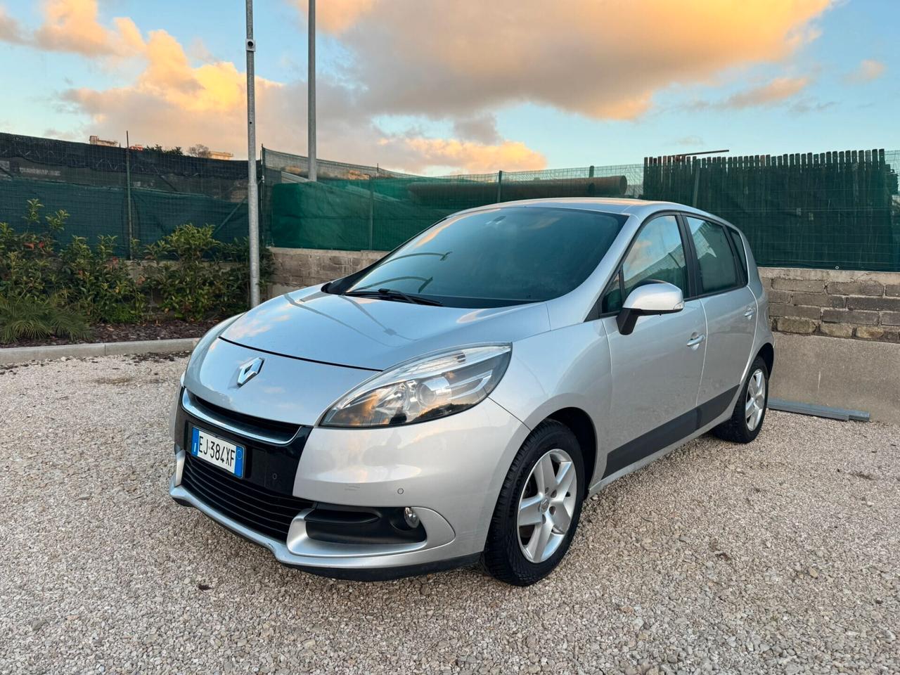 Renault Scenic X-Mod 1.5 dCi 110CV CAMBIO AUTOMATICO