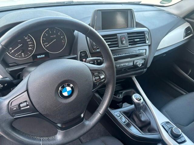 Bmw 116 116i 5p. Sport