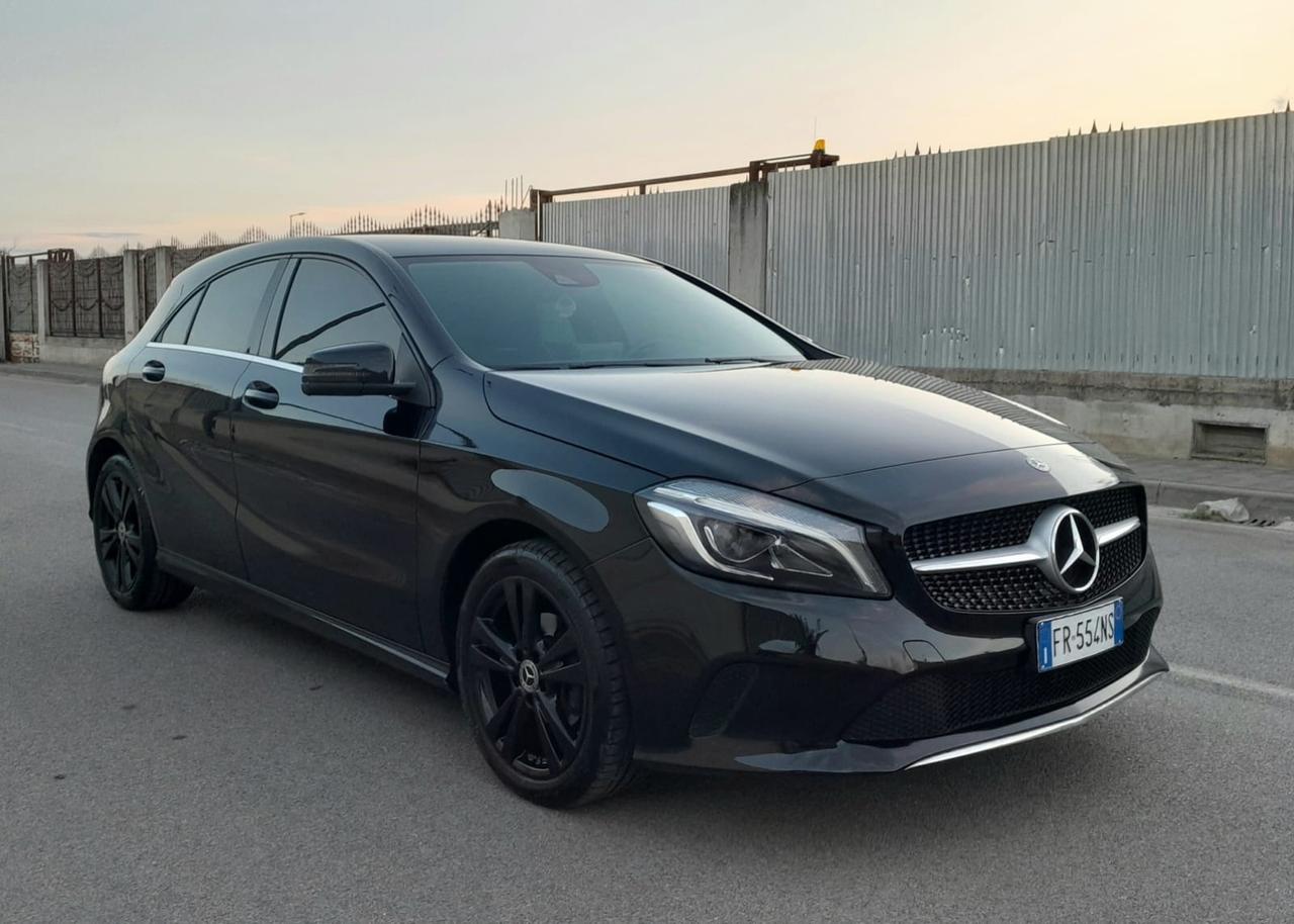 Mercedes-benz A 180 d Automatic Premium
