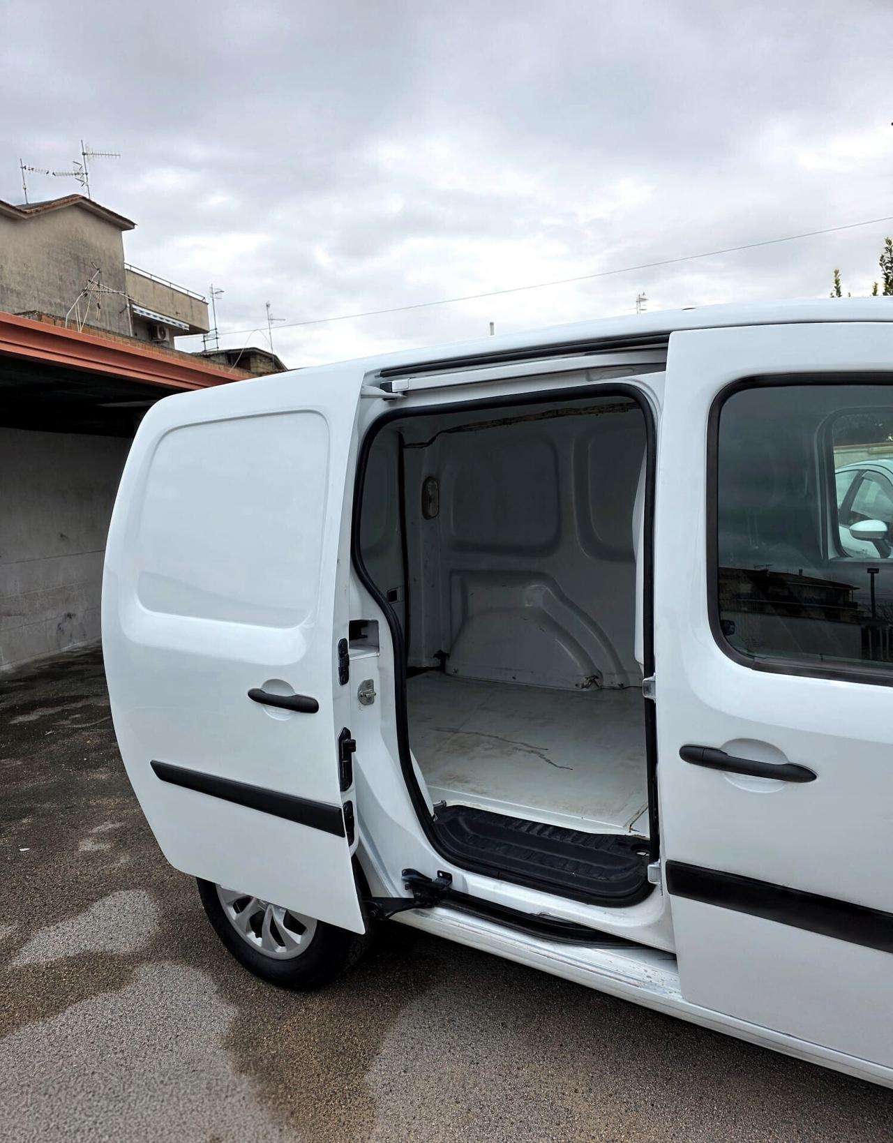 Renault Kangoo 1.5 dCi 90CV 5 porte Stop & Start Extrem N1