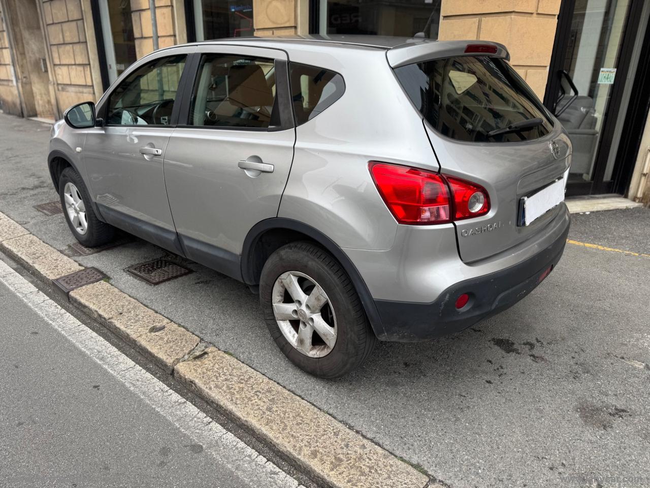 NISSAN Qashqai 2.0 4WD Tekna