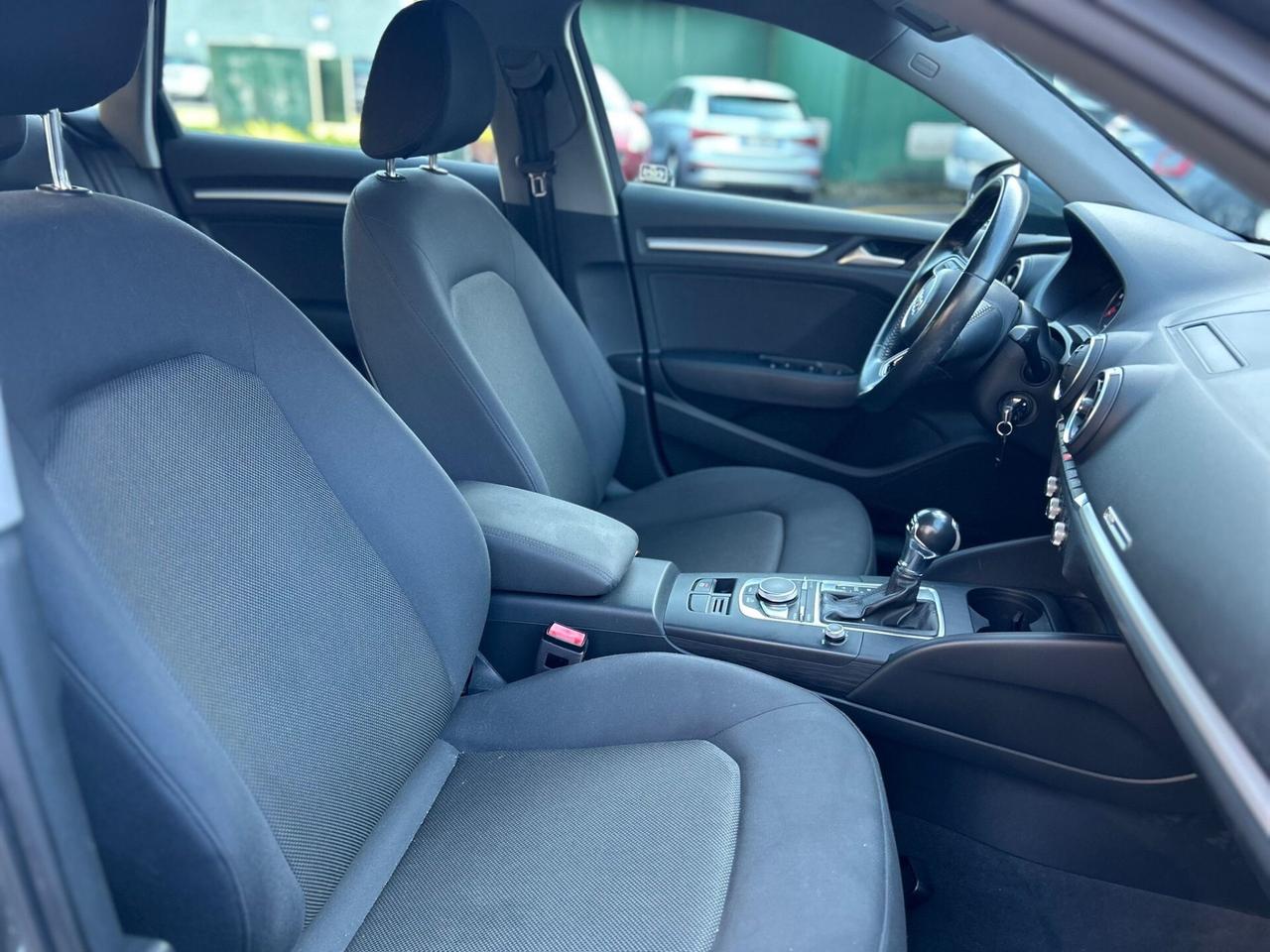 Audi A3 SPB 1.6 TDI 116 CV S tronic Sport*AUTOMATICA*CERCHI*