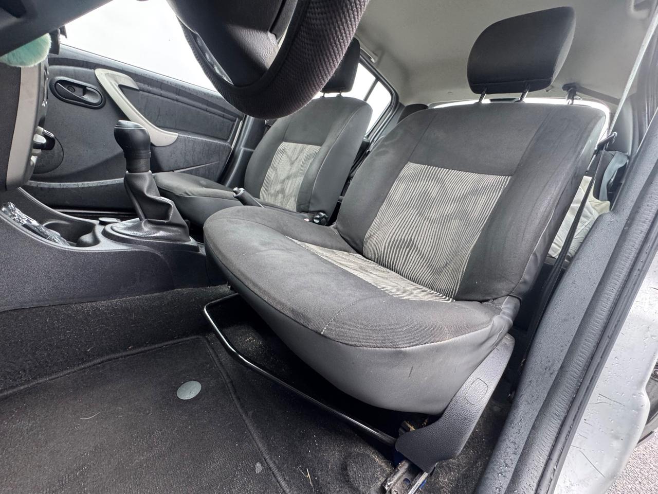 DACIA SANDERO 1.2 BENZINA NEO PATENTATI 12 MESI DI GARANZIA