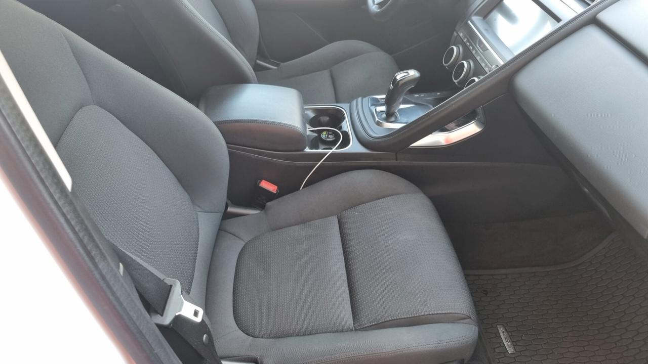 Jaguar E-Pace 2.0D 150 CV