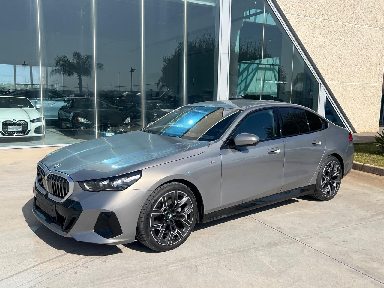 Bmw 520d 48V sDrive Msport possibilità noleggio no scoring