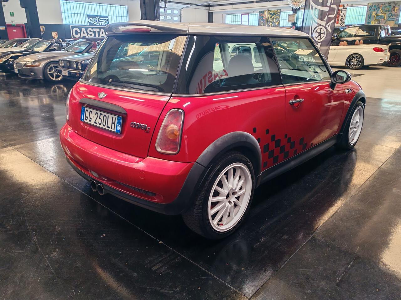 Mini 1.6 16V Cooper S asi