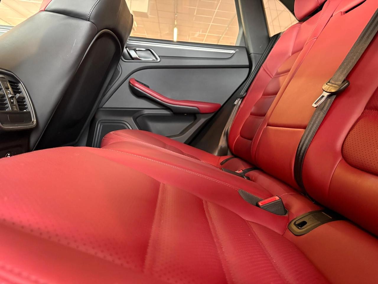 Porsche Macan T 2.0 265 cv PDK UNICO PR.