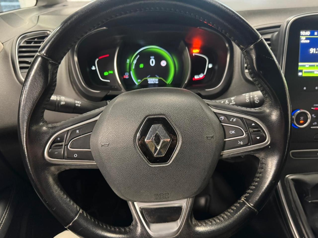 Renault Grand Scenic dCi 8V 110 CV Energy Bose