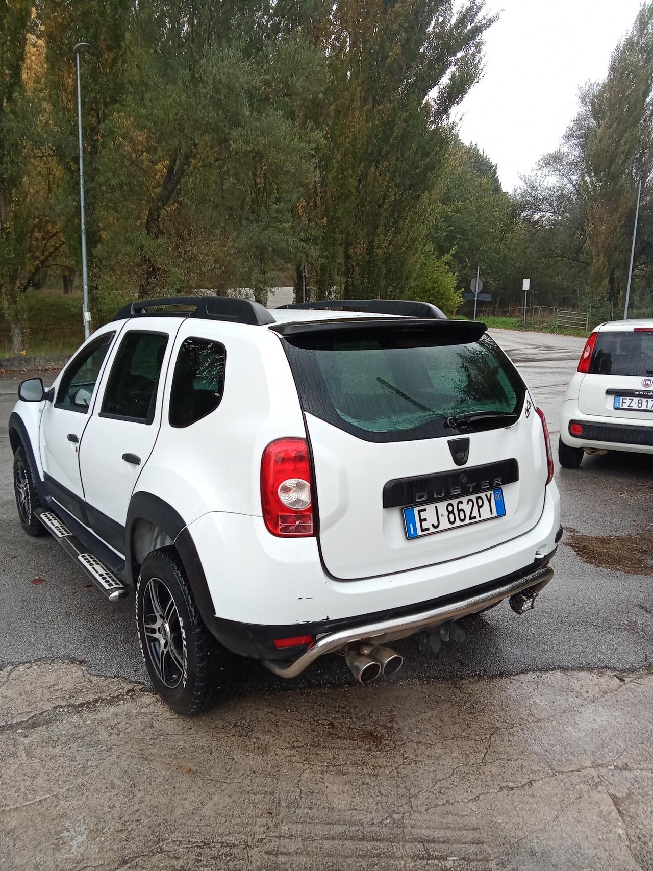 Dacia Duster 1.6 110CV 4x4 GPL 011