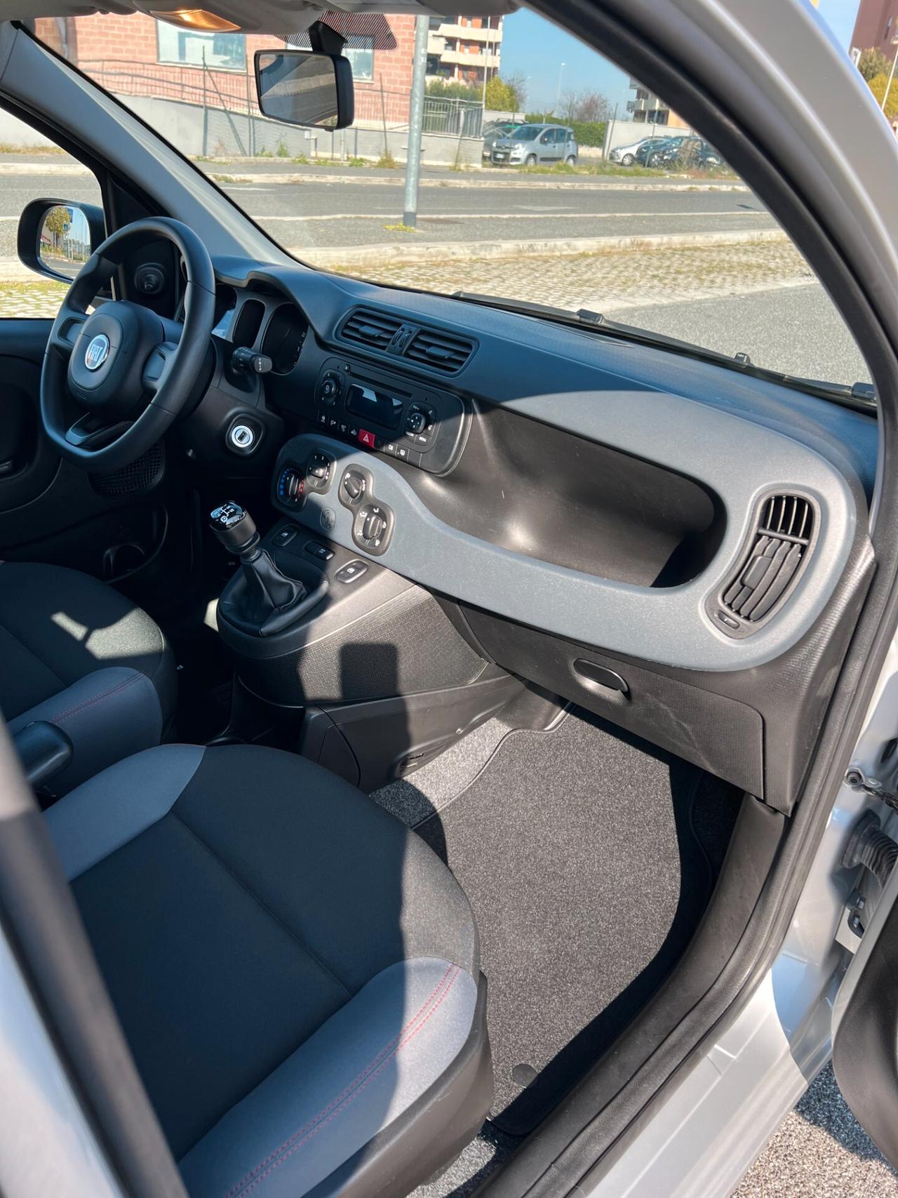 Fiat Panda 1.2 Easy SOLO 18.500 km! Neopatentati