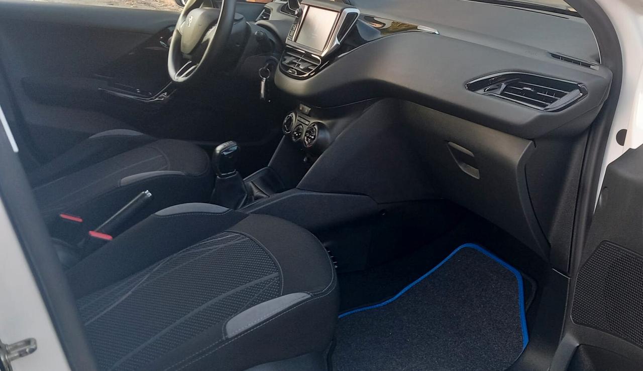 Peugeot 208 1.4 HDi Neop2014 103000km Trattabile