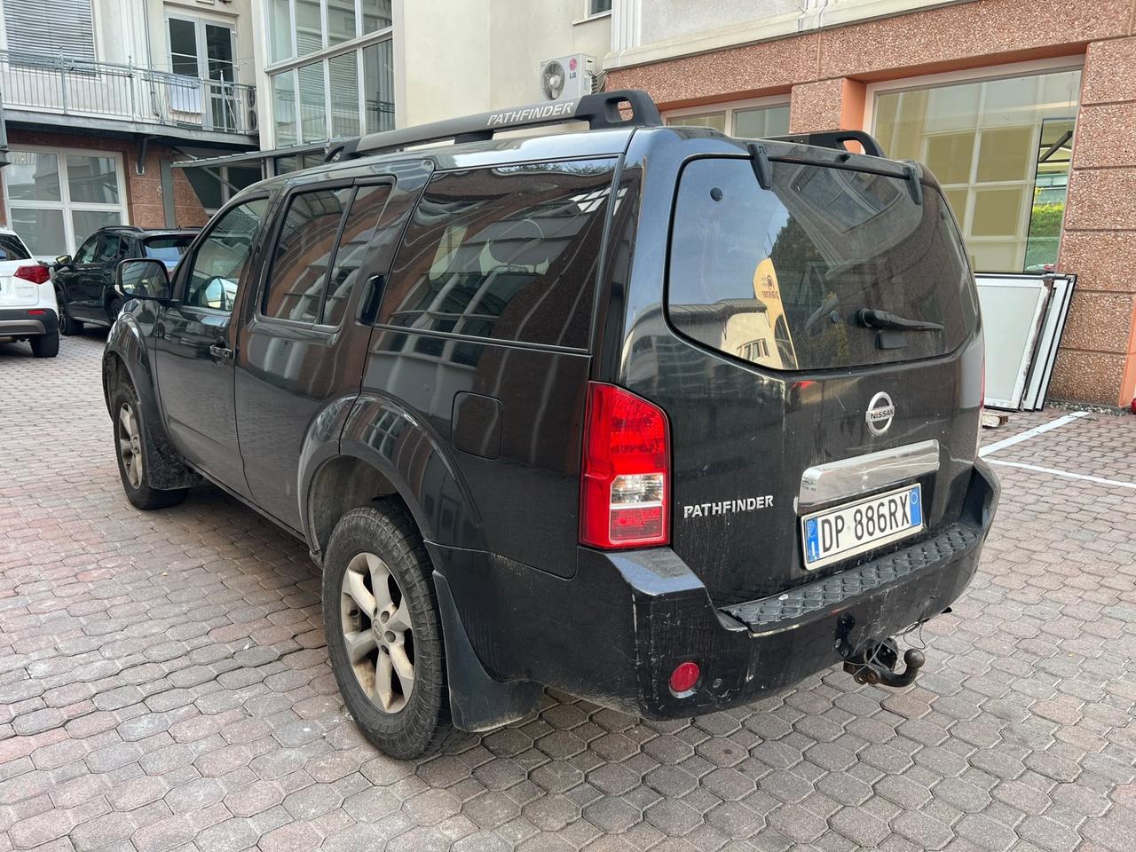 Nissan Pathfinder 2.5 dCi Sport Platinum