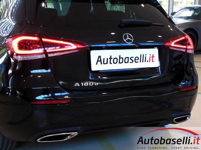 MERCEDES-BENZ A 180 D SPORT TECH PACK NIGHT PACK 8G-DCT