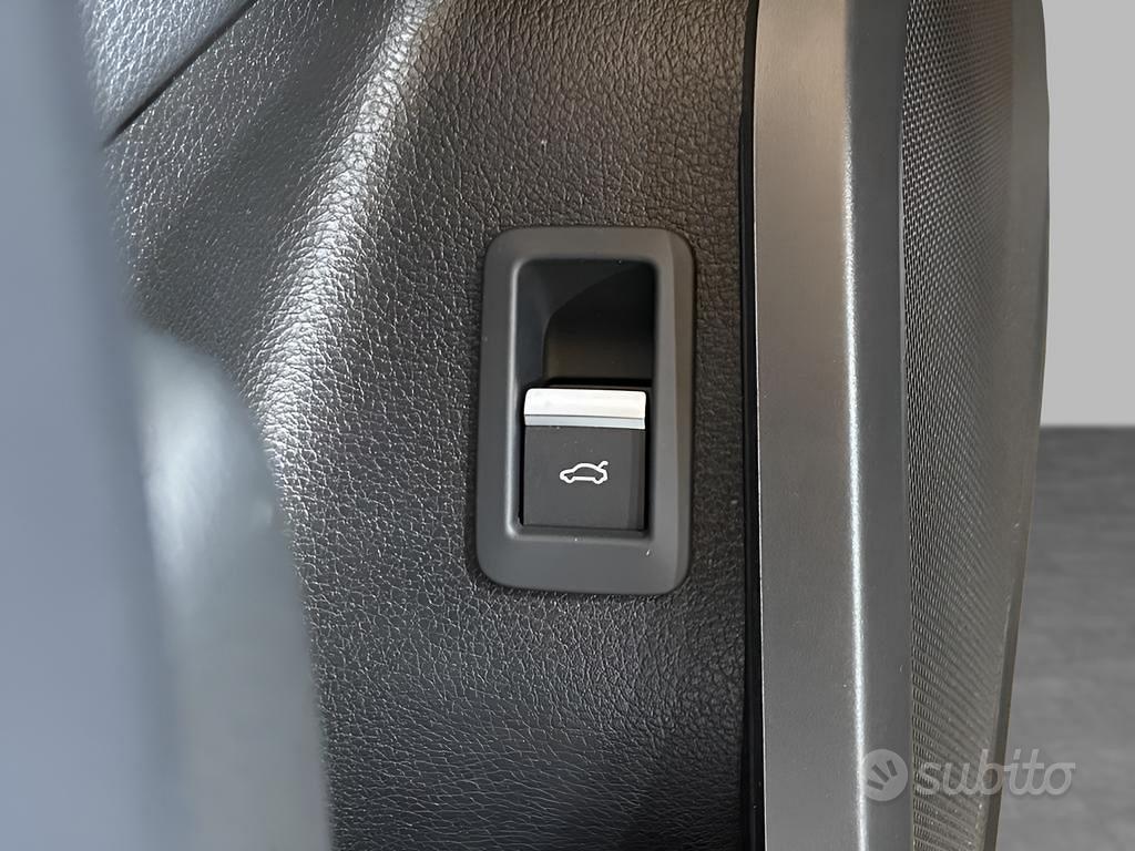 Audi Q5 Sportback 40 2.0 tdi mhev 12V S line Plus