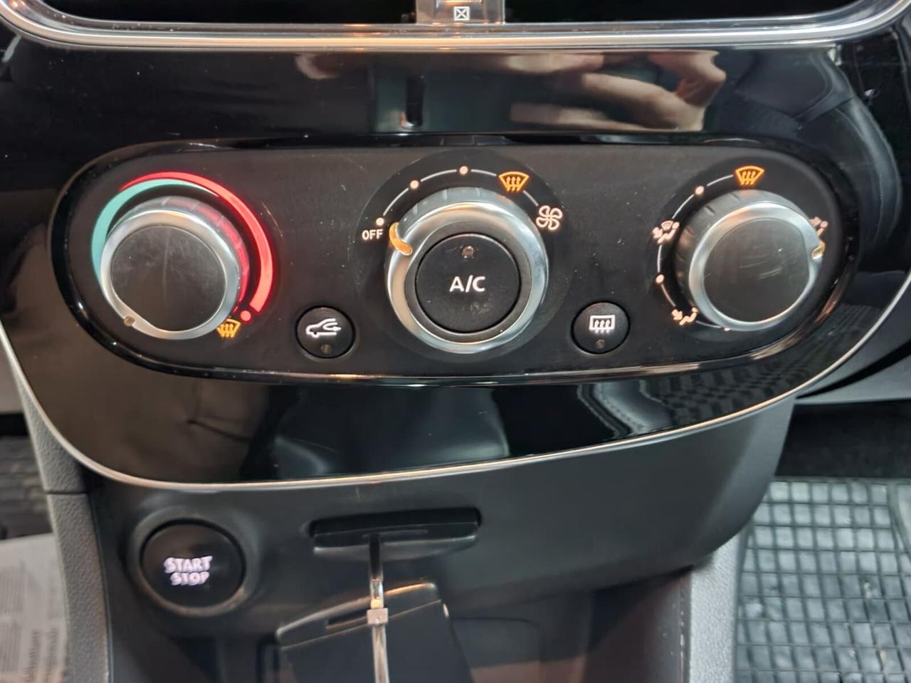 Renault Clio 1.5 dCi 75cv Moschino Zen 2019