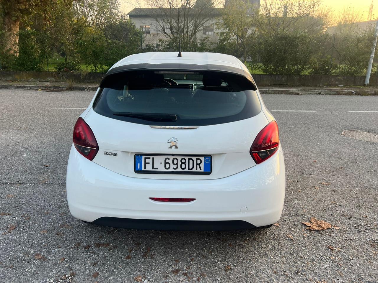 Peugeot 208 BlueHDi 75 S&S 5 porte Active Ok neopatentato