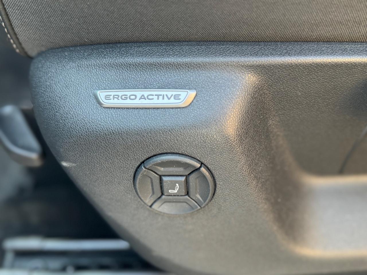 Volkswagen Tiguan 2.0 TDI 150 CV DSG R-Line TETTO IVA DEDUCIBILE