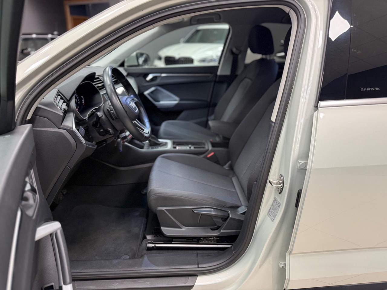 Audi Q3 SPB 35 TDI quattro S tronic Business Plus