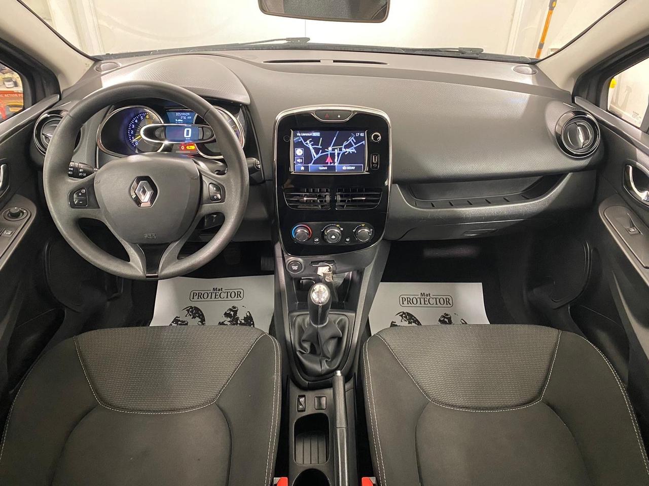 Renault Clio 1.2 75CV *NEOPATENTATI*