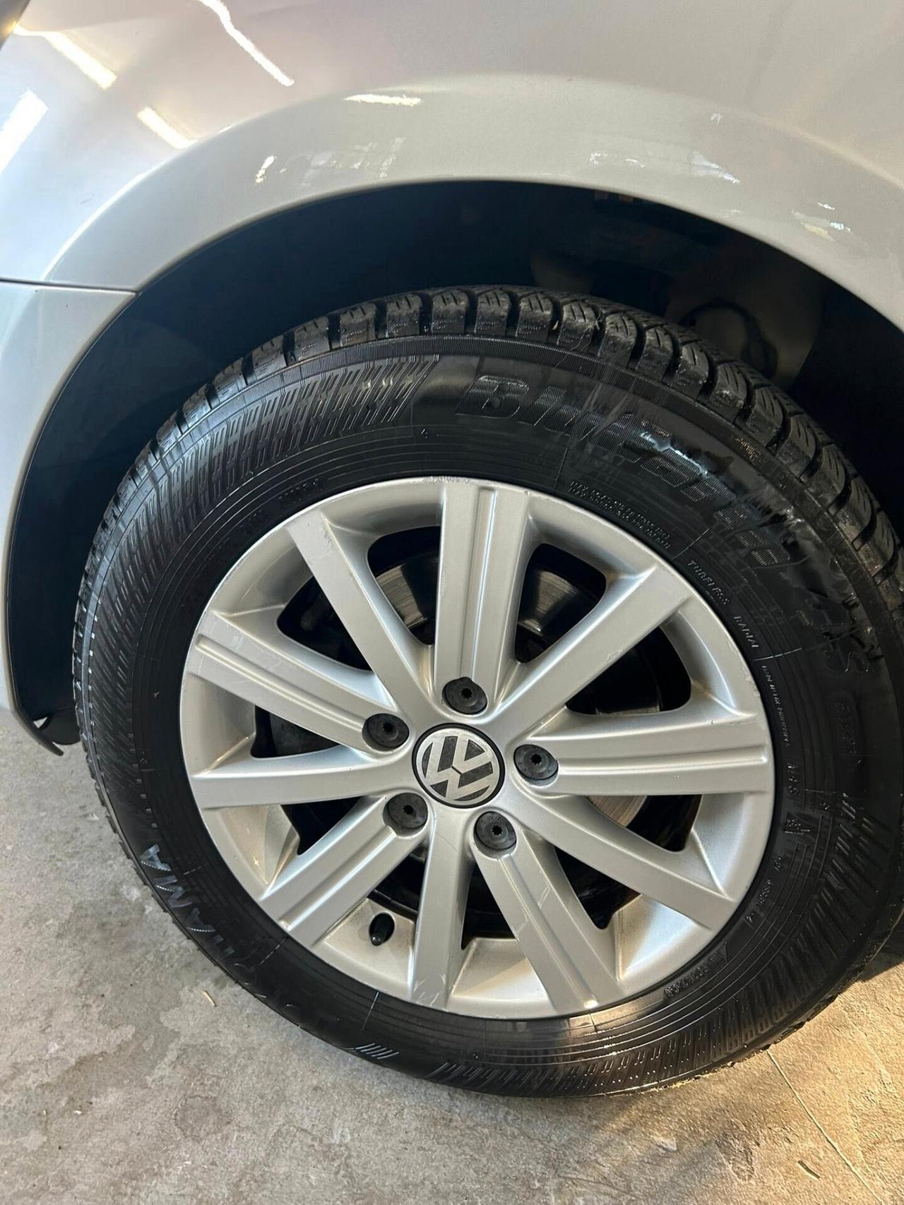 Volkswagen Golf 1.6 Comfortline DISTR FATTA - 2012