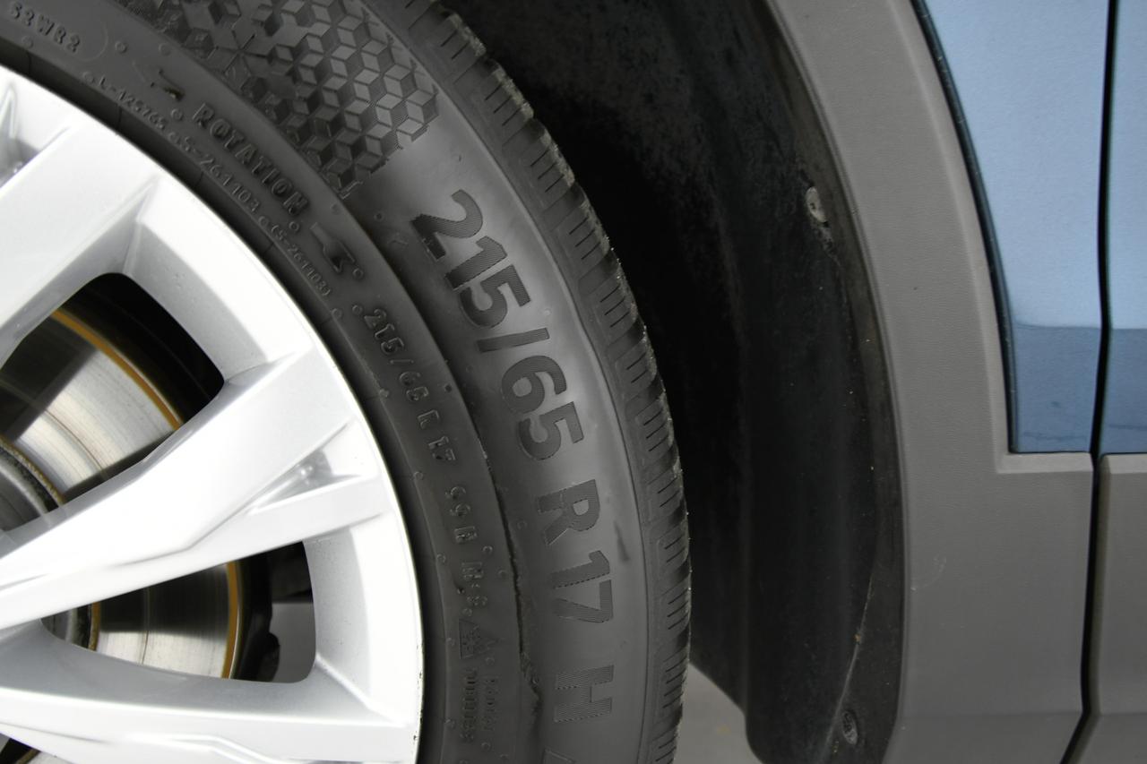 VOLKSWAGEN Tiguan 2.0 tdi Life 150cv dsg ACC+LED+C17"
