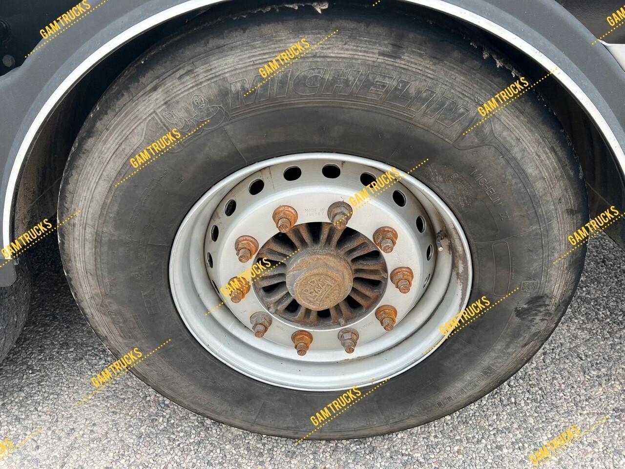4 UNITA' DISPONIBILI Menci SA850 R ribaltabile 36mc