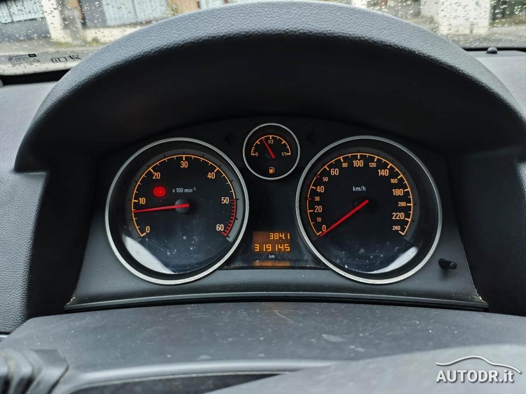 Opel Astra SW 1.9 cdti Cosmo 120cv 6m