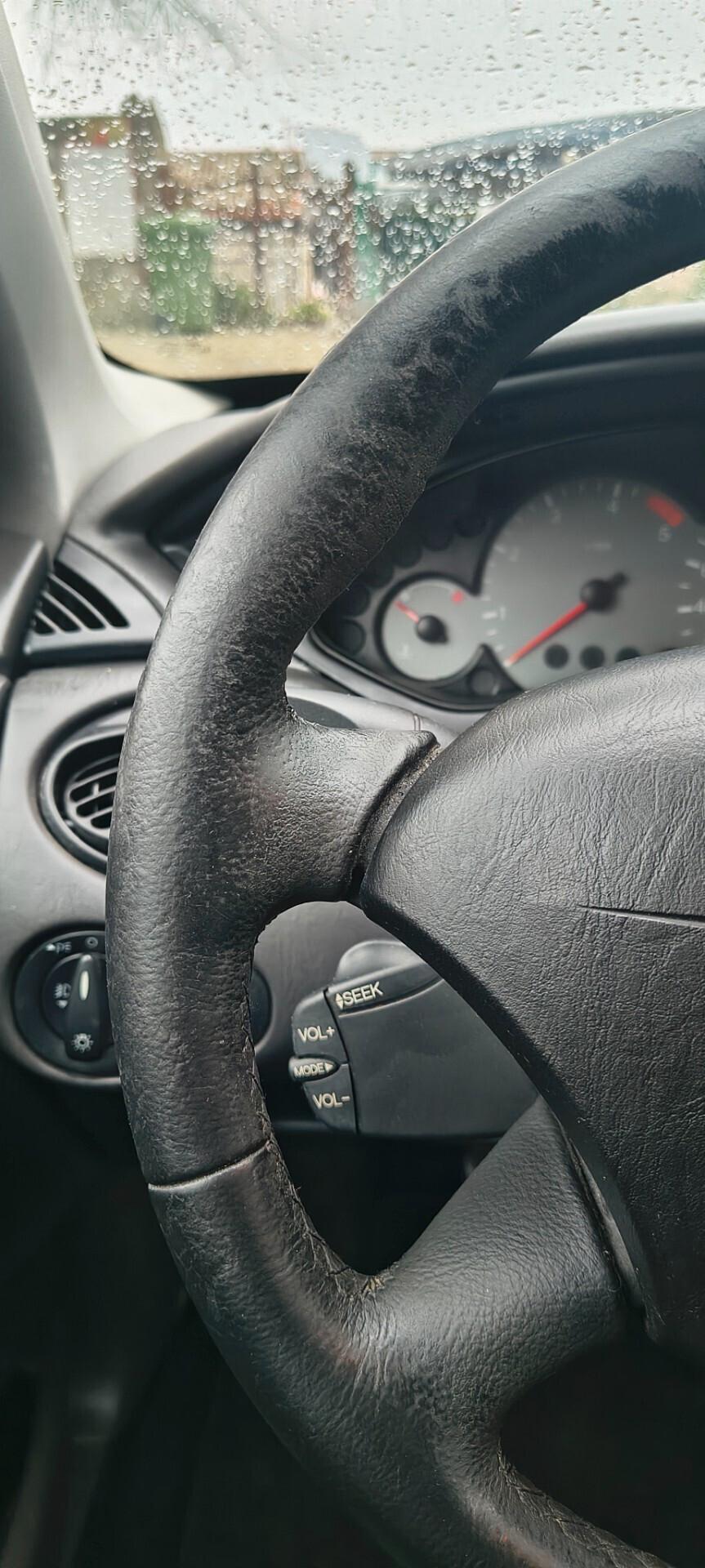 Ford Focus 1.8 TDCi (100CV) cat 5p. Zetec