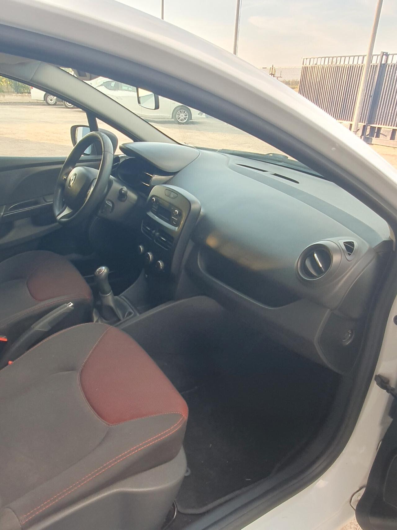 Renault Clio dCi 8V 90CV 5 porte - USATO