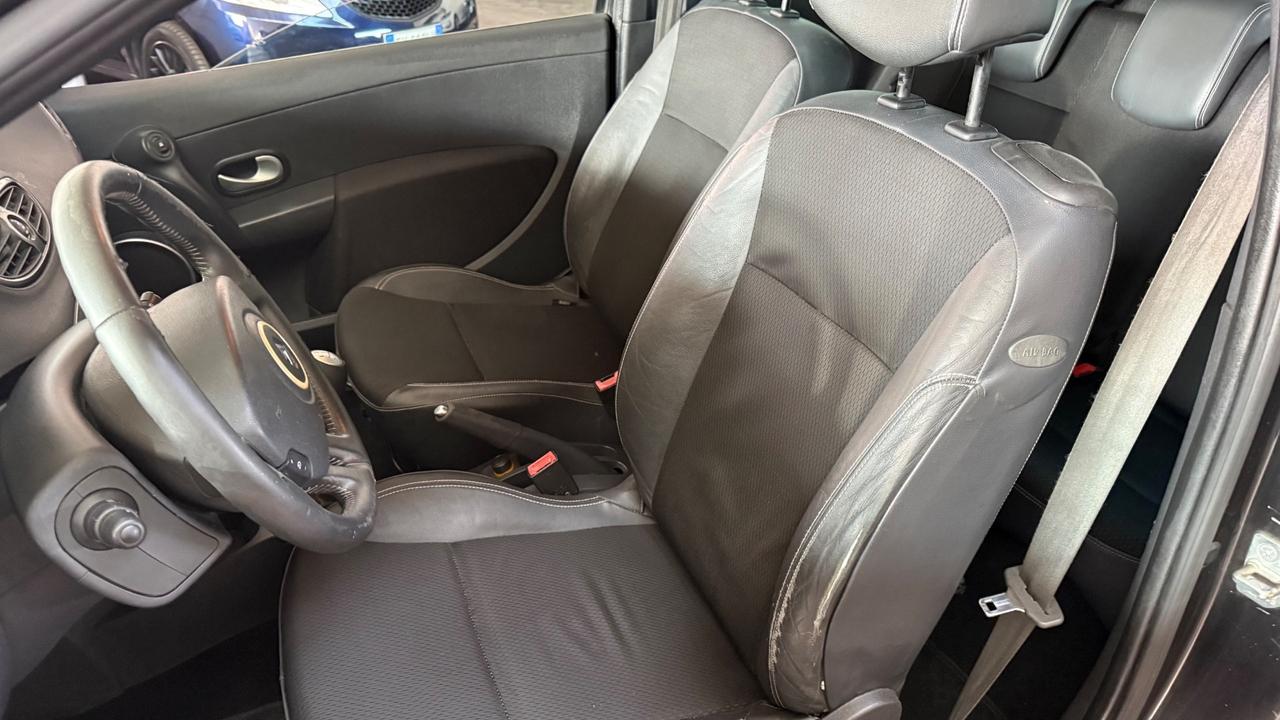 Renault Clio Storia 1.2 5 porte GPL Confort