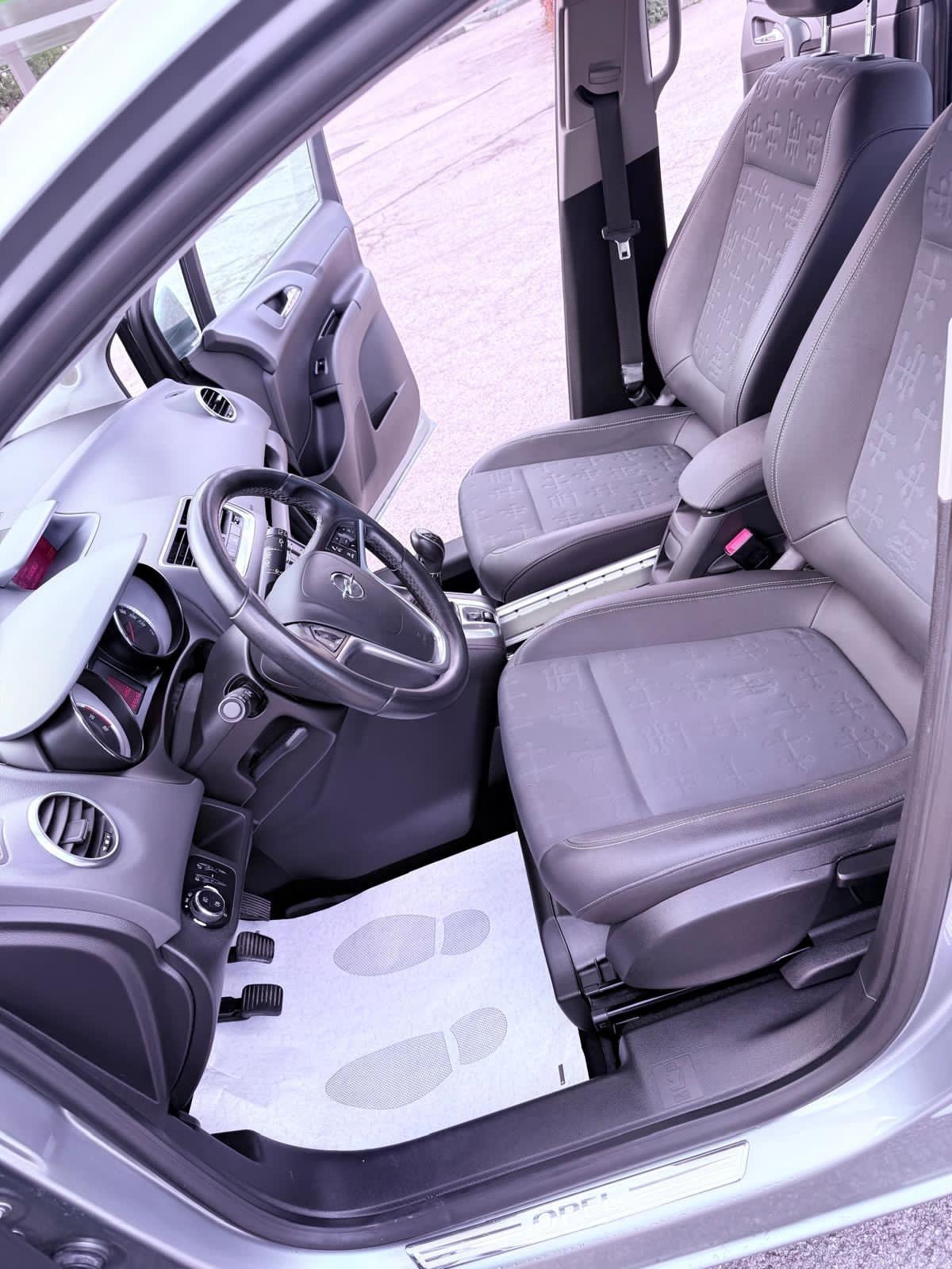 Opel Meriva 1.4 Turbo 120CV metano