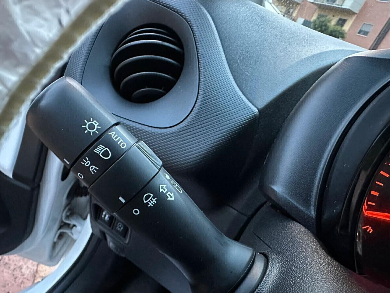 Citroen C1 VTi 72 S&S 5 porte Shine