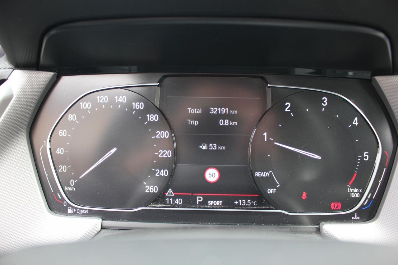 Bmw 116d*PREZZO VERO*automatica-navi-apple-android