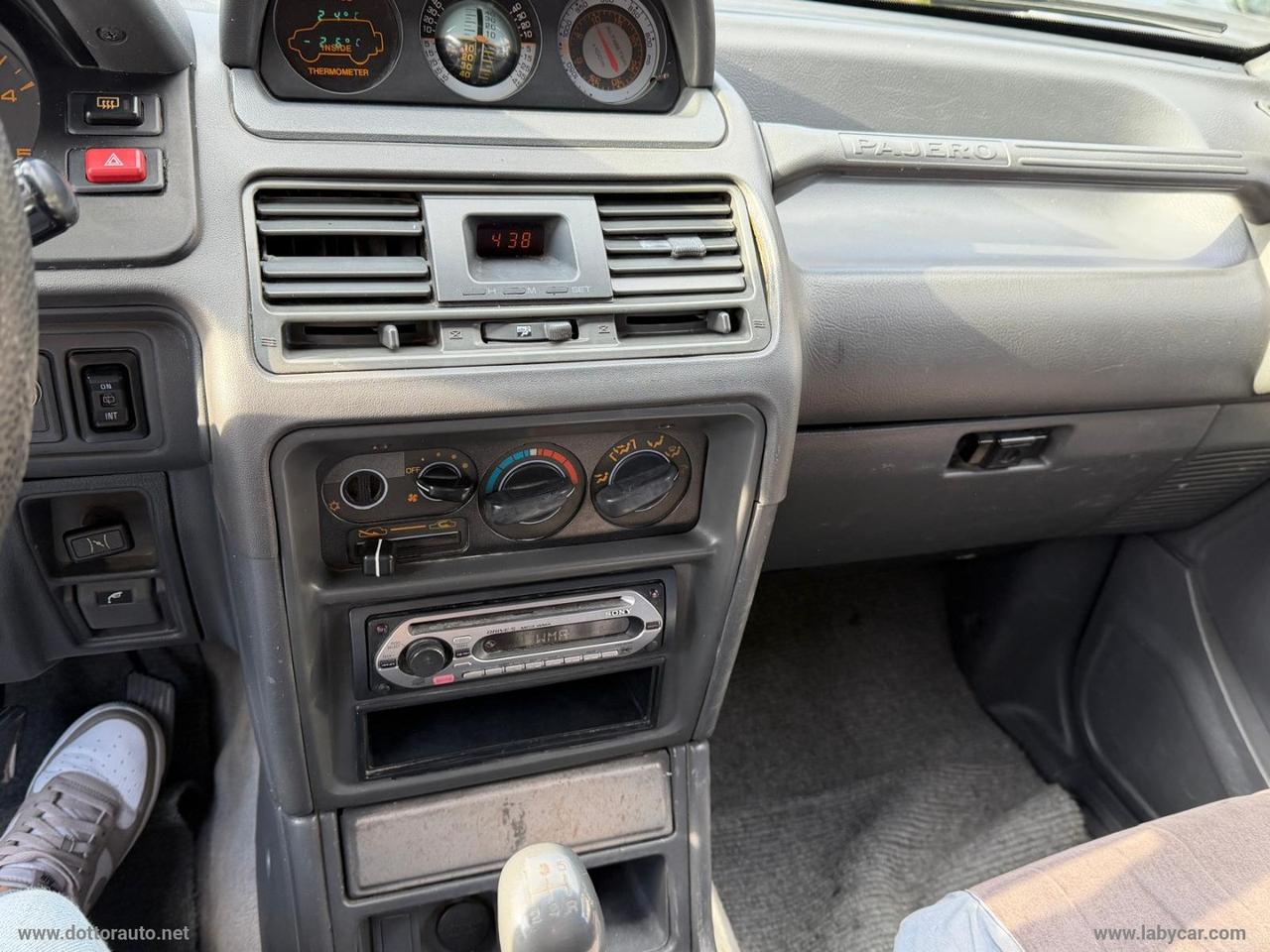 MITSUBISHI Pajero 2.5 TDI MT S.Select GL