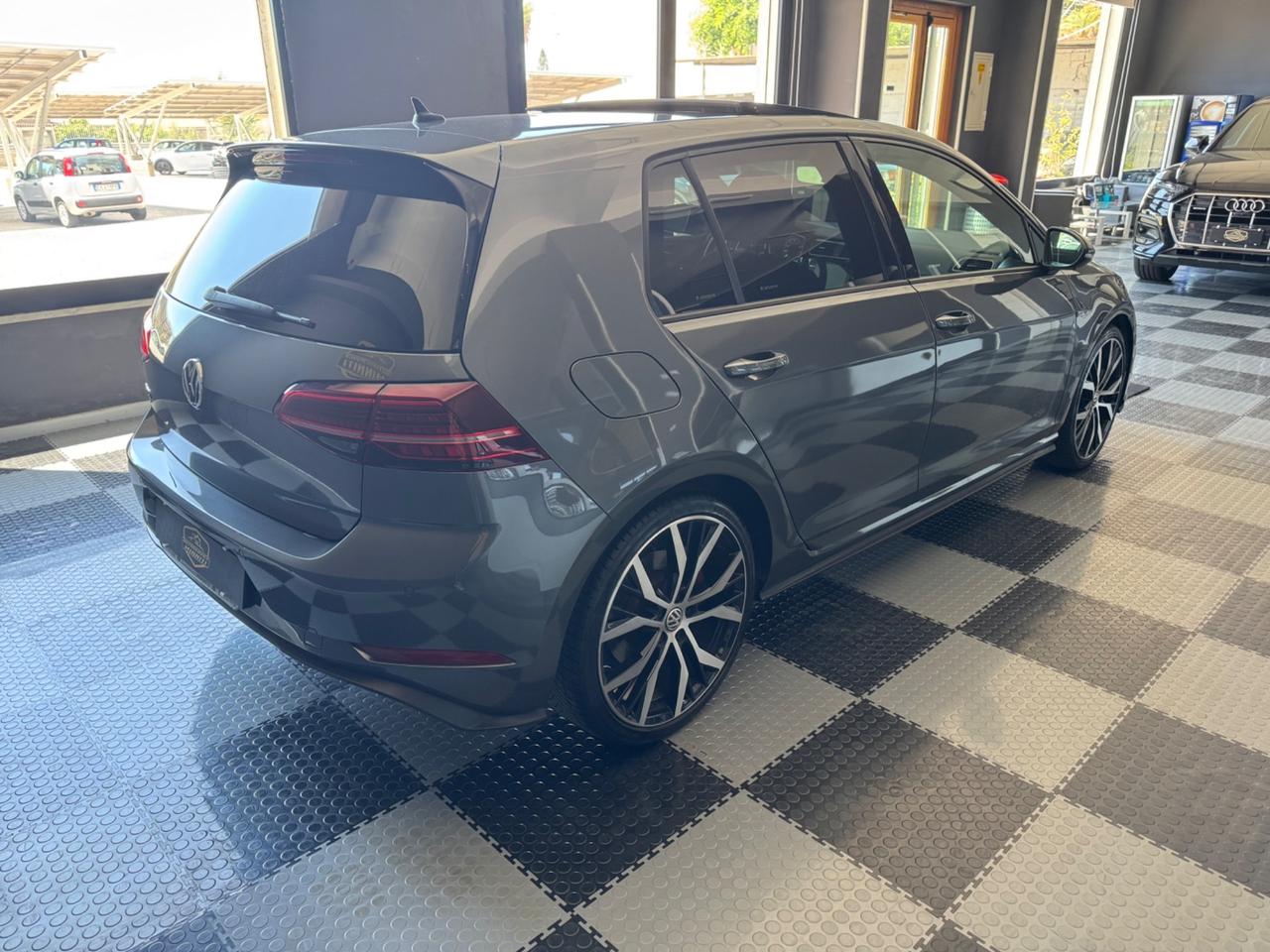 Volkswagen Golf GTD 2.0 TDI DSG 5p. BlueMotion Technology