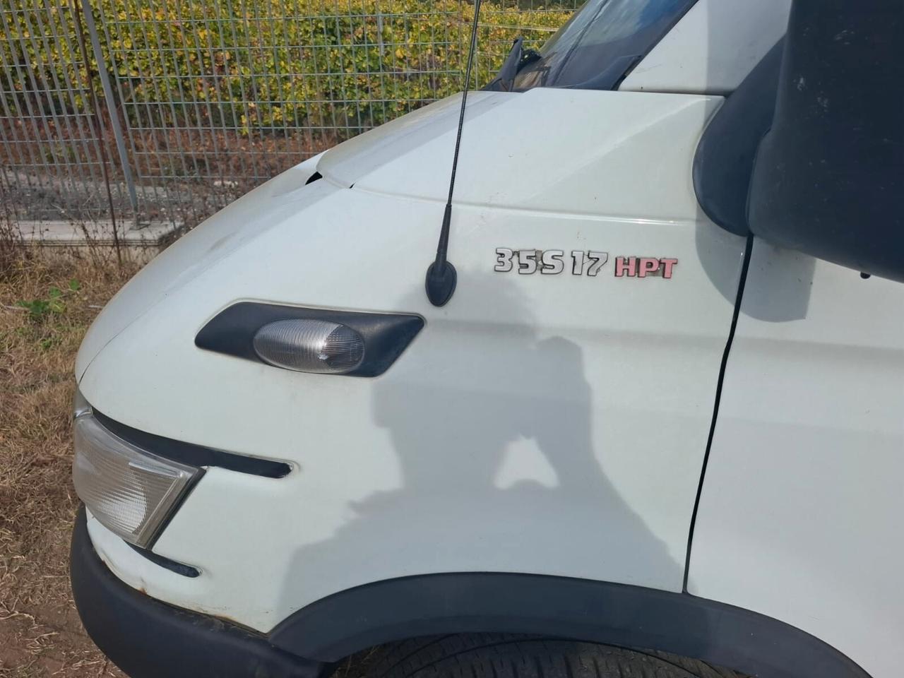 Iveco Daily 35C14P 3.0 Hpi TDI PC-RG Cabinato