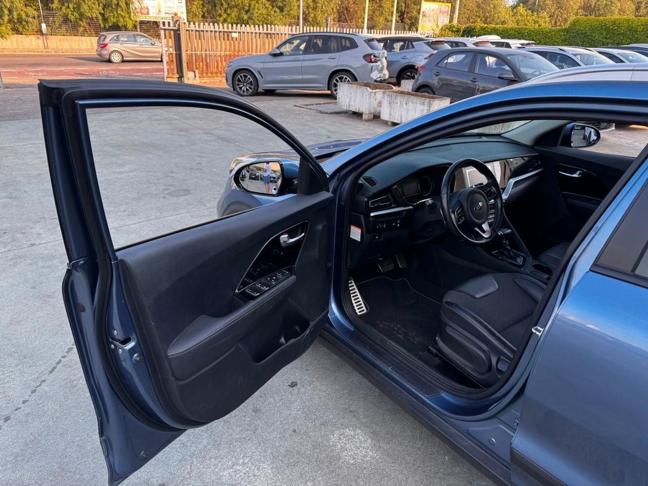 KIA NIRO 1.6 FULL HYBRID STYLE 2020 RETROCAMERA
