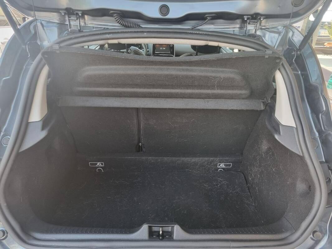 Renault Clio 1.2 75CV 5 porte Zen