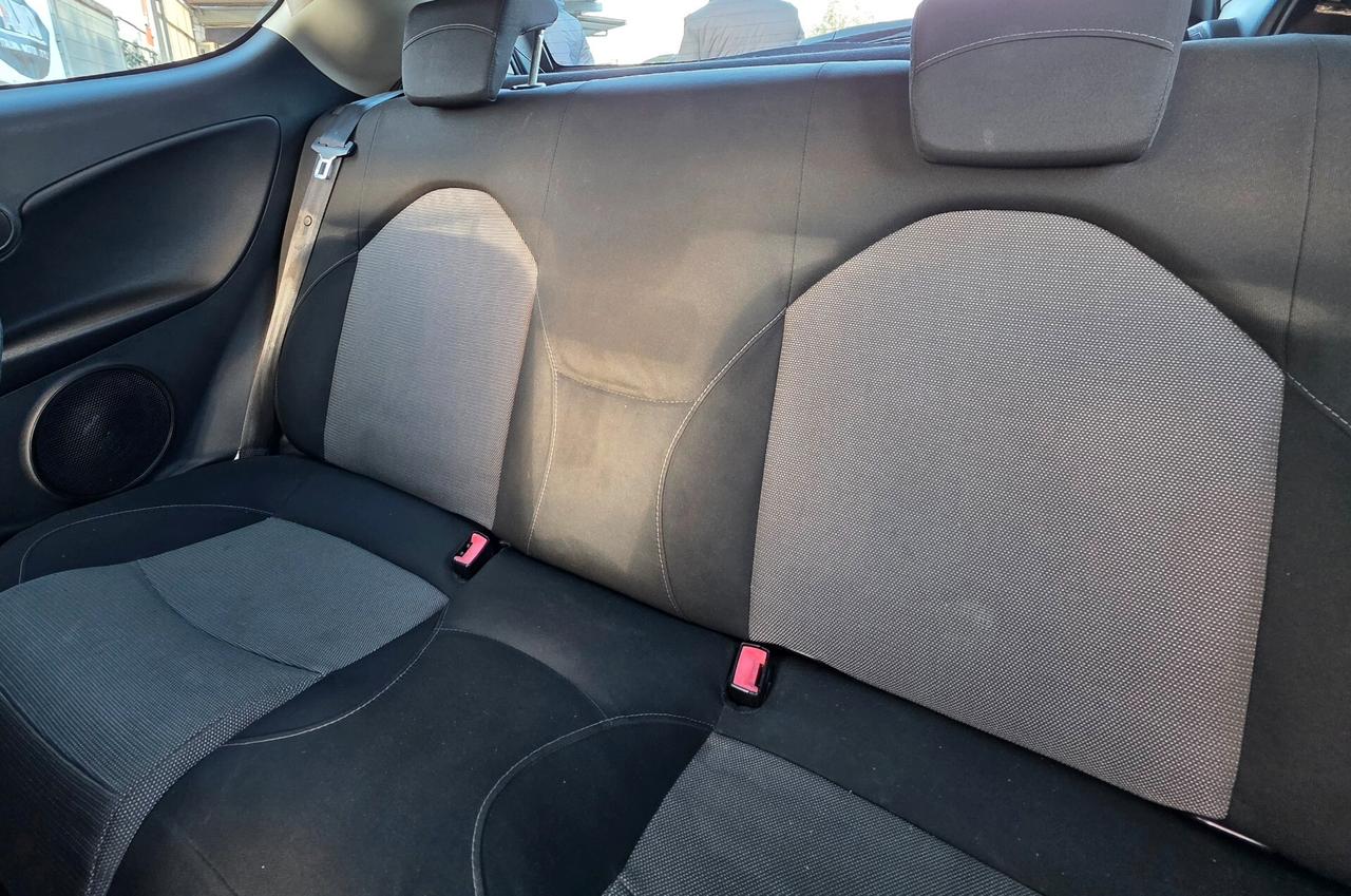 Alfa Romeo MiTo 1.3 JTDm-2 95 CV S&S Distinctive Sport Pack