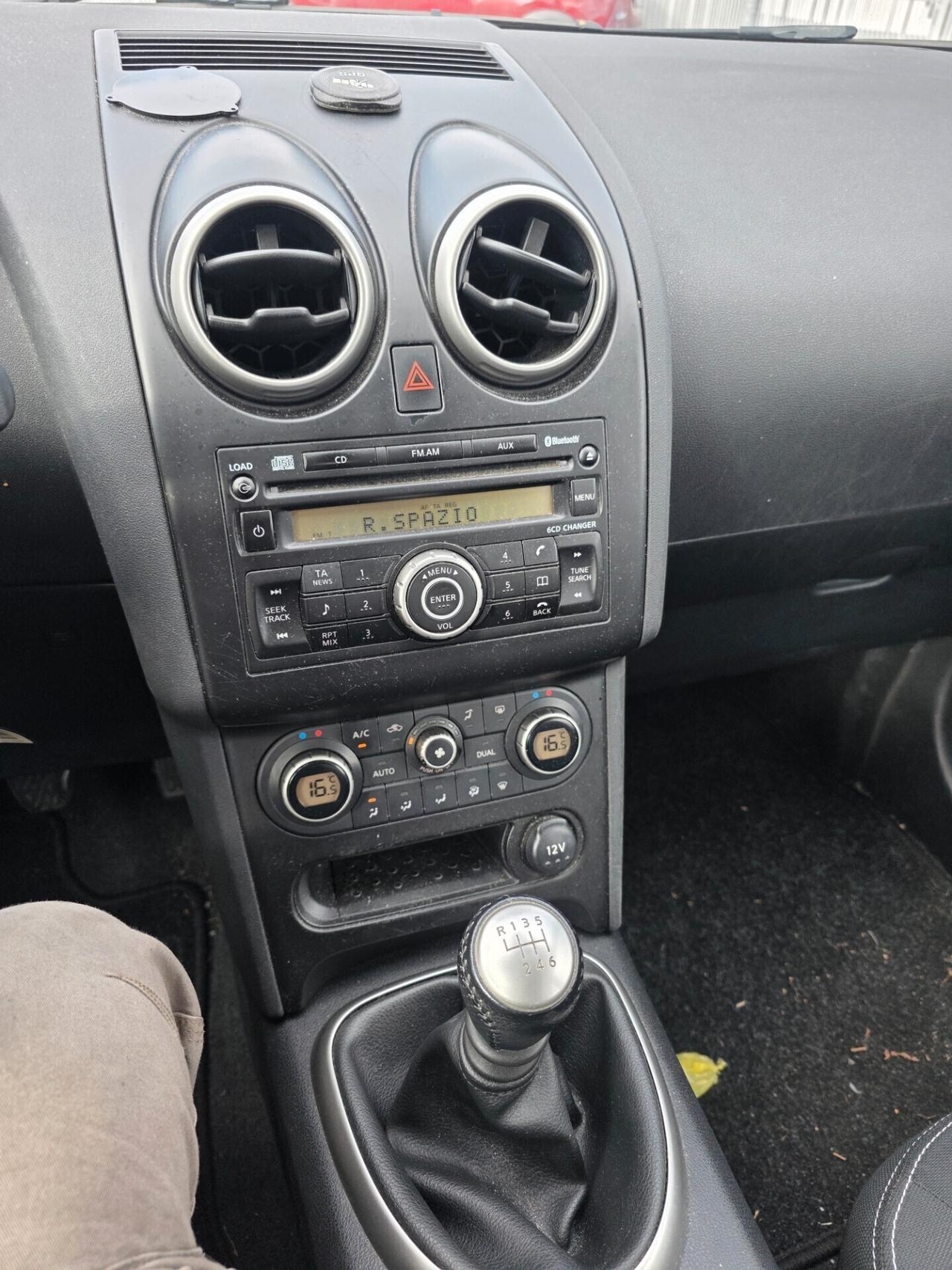 Nissan Qashqai 2.0 dCi DPF Tekna